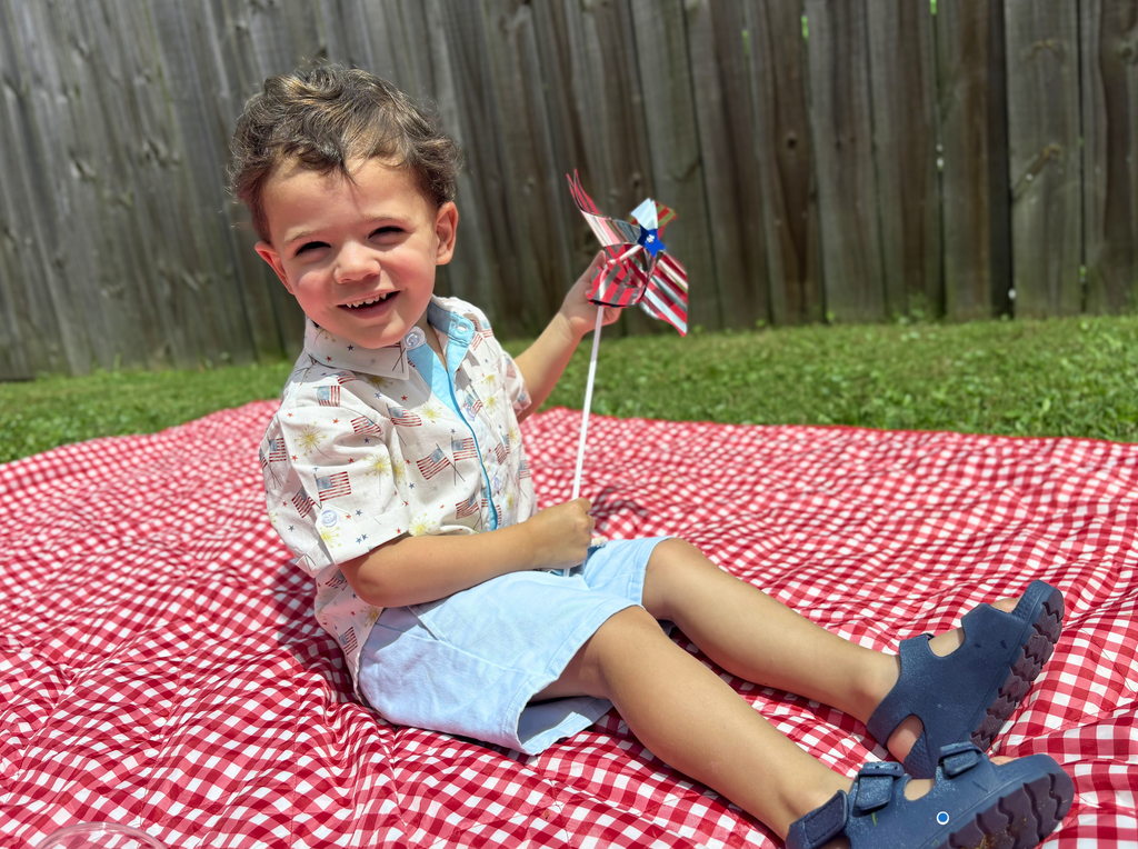 10 Fourth of July Backyard Activities for Toddlers (No Fireworks Needed)