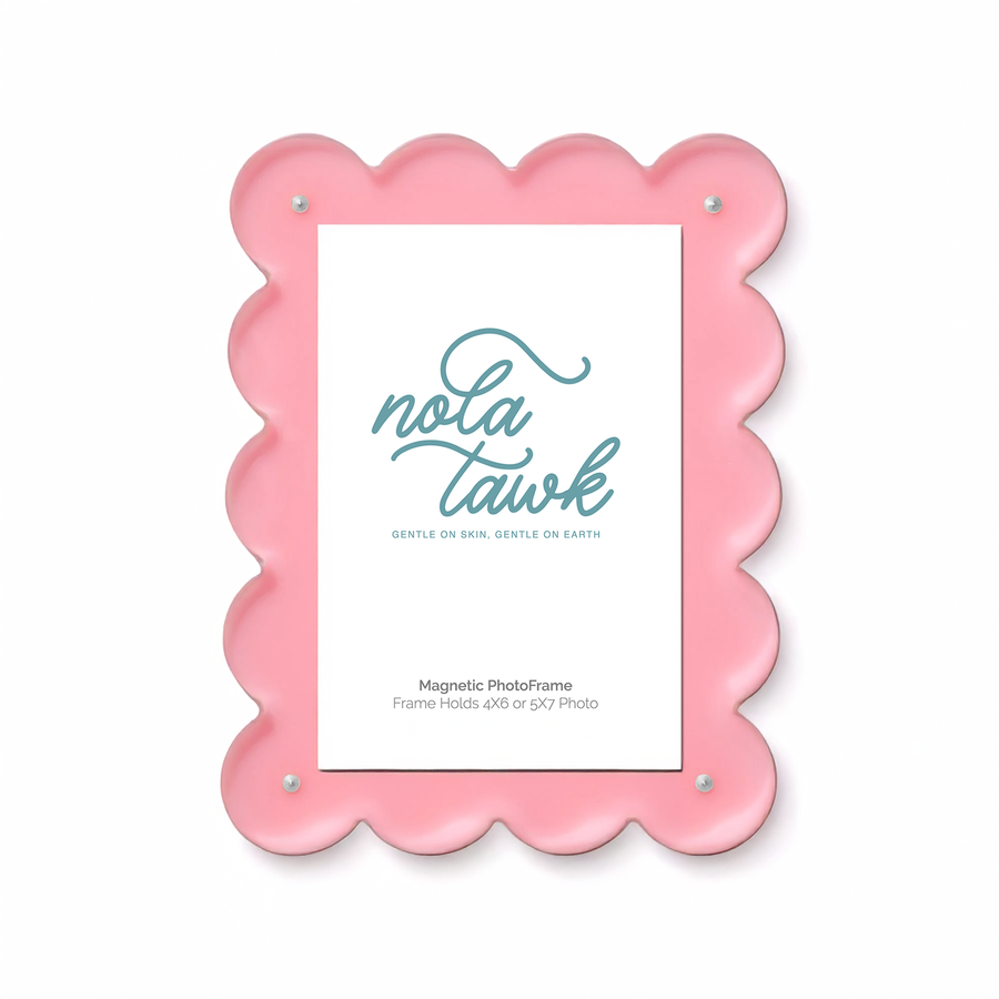 Blush Scalloped Magnetic Frame